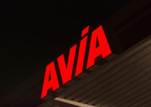 AVIA Gevelreclame