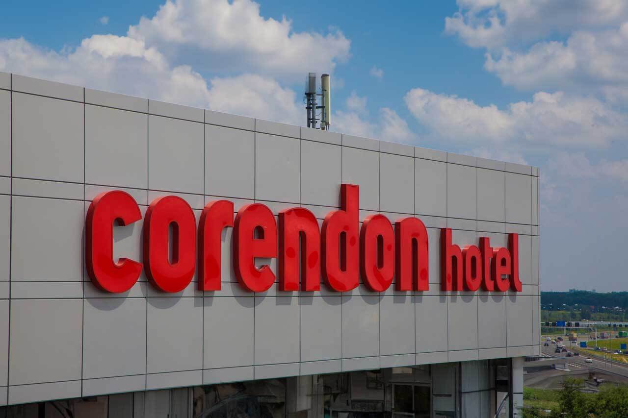 Corendon Hotel - Gevelletters