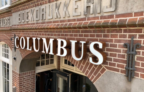 Gevelreclame Columbus Harderwijk